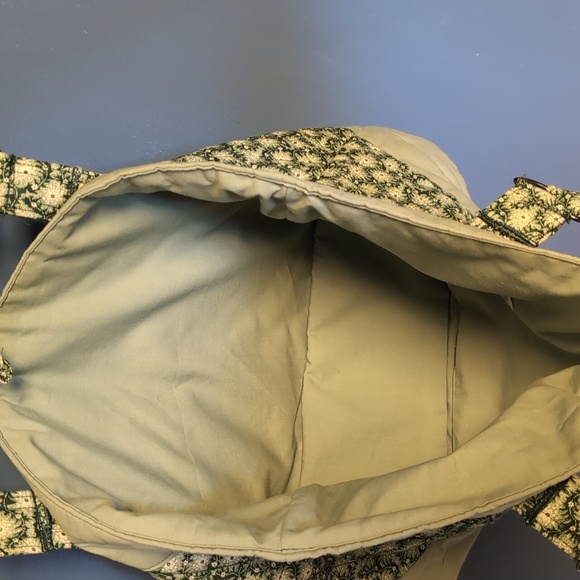 Lace Distressed swing dress & Quilted matching bag Duo - Picture 10 of 11